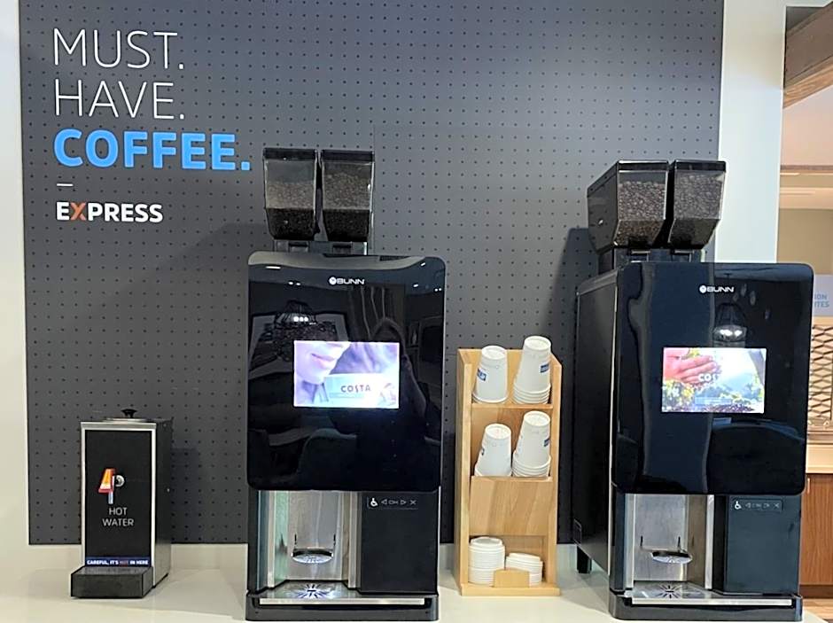 Holiday Inn Express & Suites Sidney By IHG