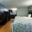 HomeTowne Studios By Red Roof Augusta