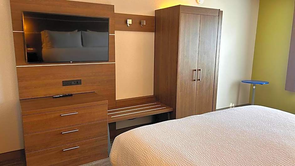 Holiday Inn Express & Suites Reidsville By IHG