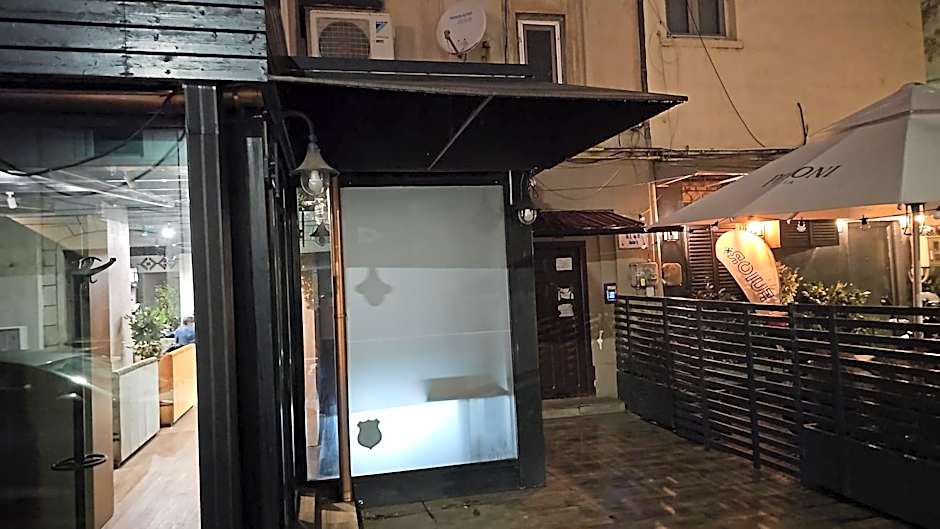 Private room at Ceausescu's place in Old City Unirii Square