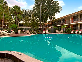 Ramada by Wyndham Kissimmee Gateway