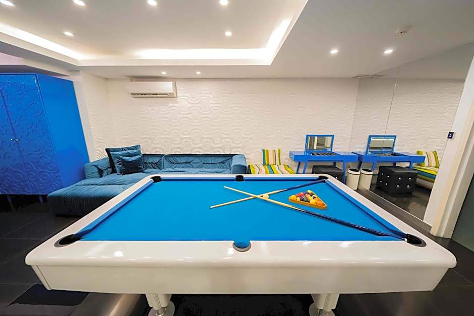 Luks Lofts Hotel & Residences