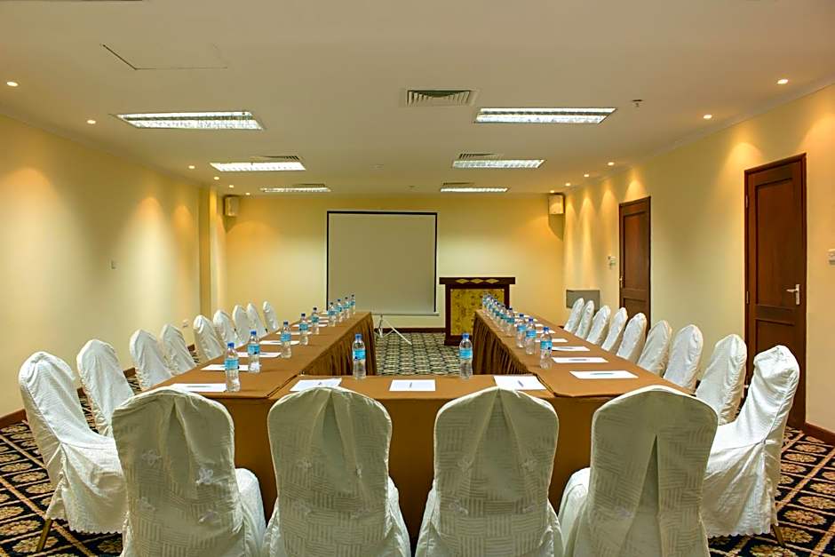 Seashells Millennium Hotel