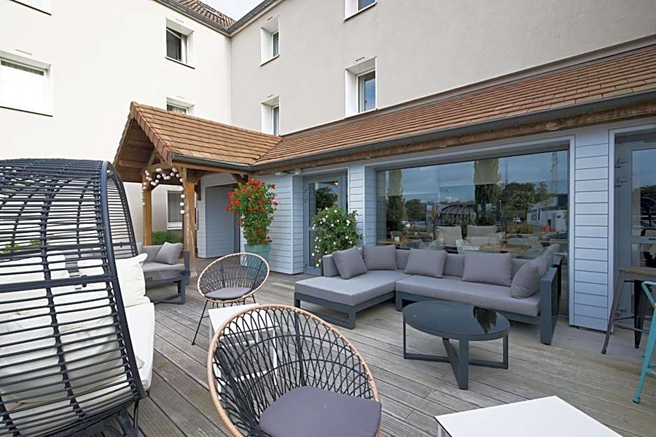 Les Suites - Konine 4 - Hotel & Bar & Restaurant