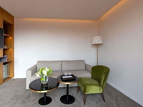 Contemporary Junior King Suite with Balcony