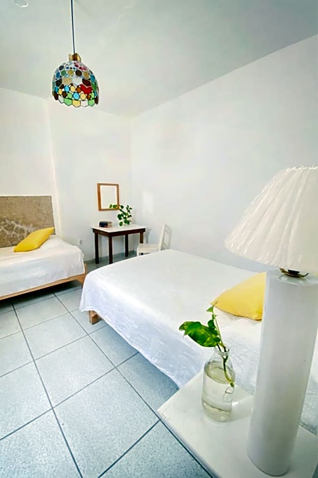 Casa Canario Hostel