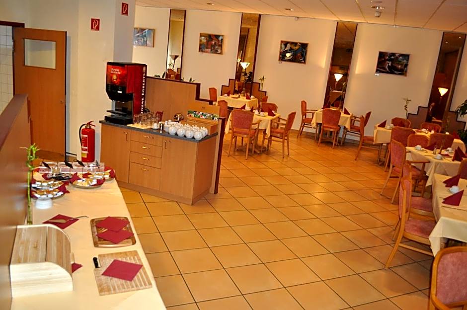 Fly Inn Hotel Frankfurt Airport Rüsselsheim ehemals Trip Inn Hotels