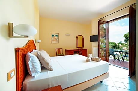 Economy Double Room with Spa Access