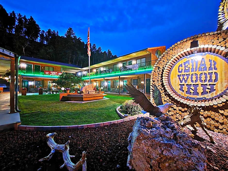 Cedar Wood Inn