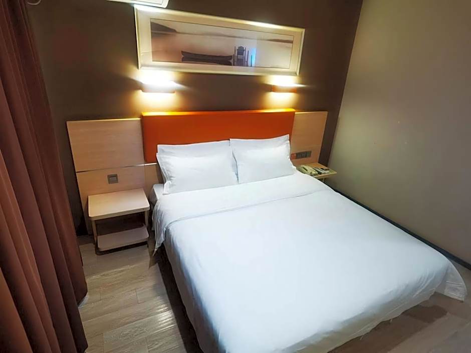 7 Days Inn Premium Tangshan Fengnan Shuanghu Jinyuan Branch