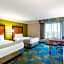 La Quinta Inn & Suites by Wyndham Fremont / Silicon Valley