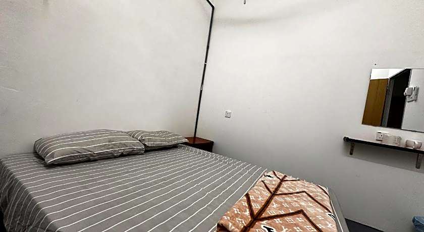 Jiaxin Dormitory Puteri Wangsa