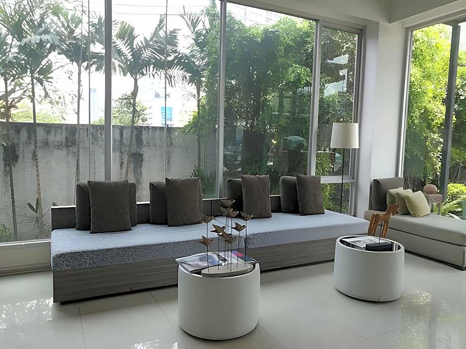 The Mini R Ratchada Hotel