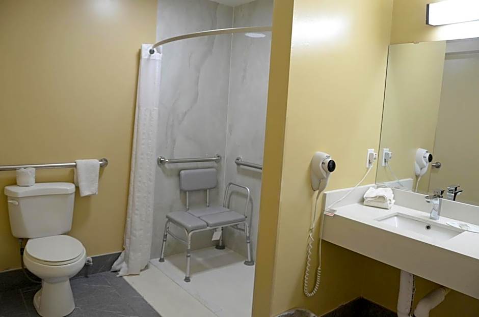 Super 8 by Wyndham Lafayette / Purdue Area