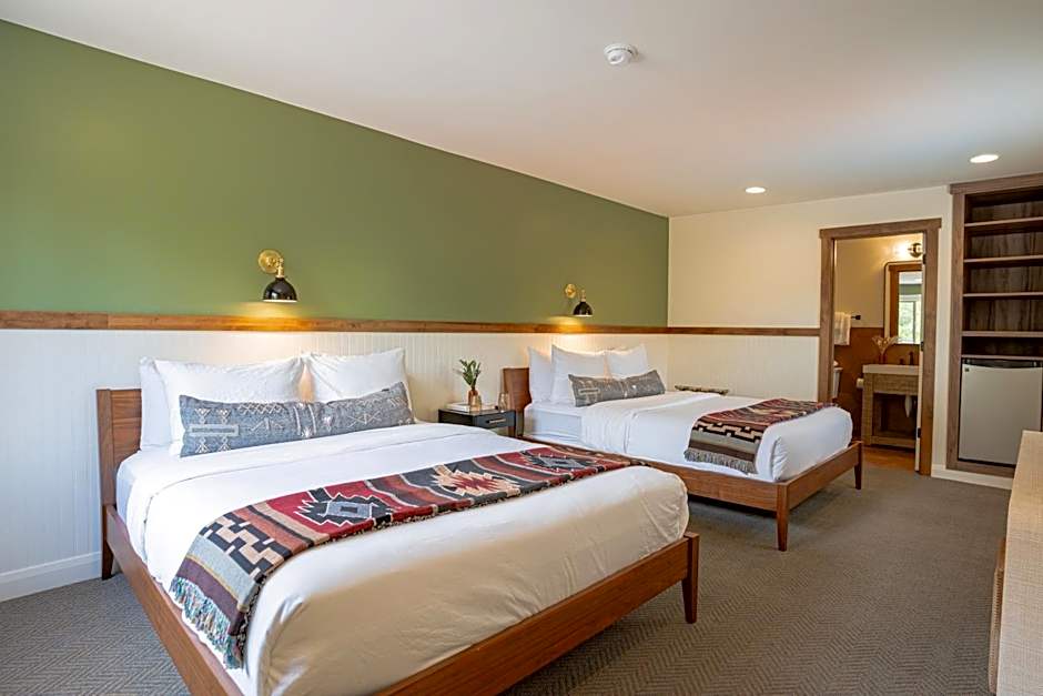 Pioneer Lodge Springdale