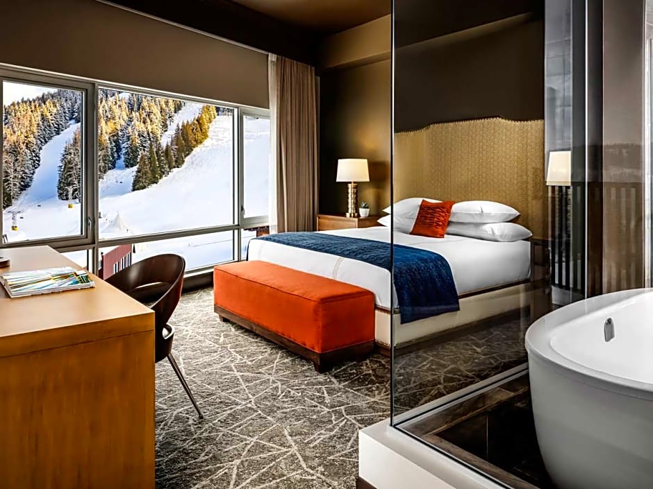 The Josie Hotel, Autograph Collection