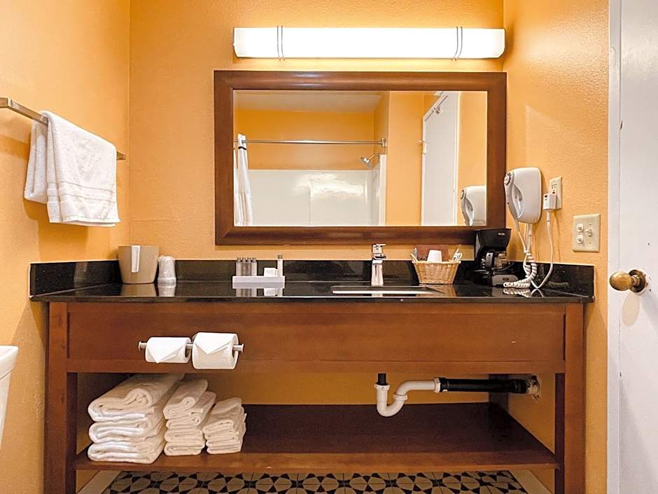 Apple Inn Motel