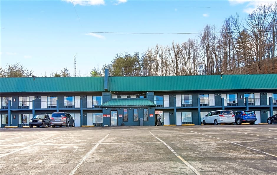 OYO Hotel Mt. Vernon - Renfro Valley/I-75