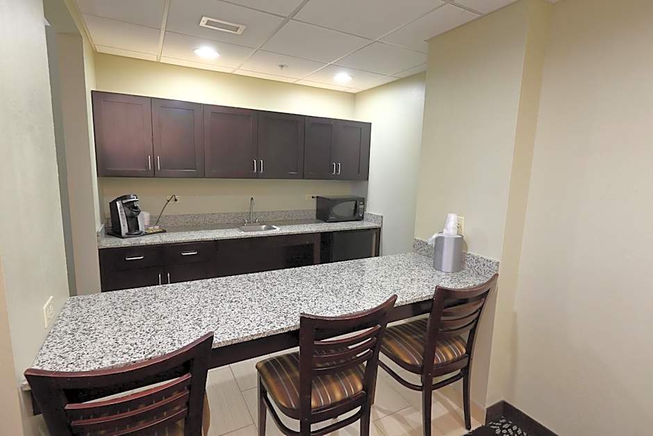 Holiday Inn Express Pittsburgh West - Greentree By IHG