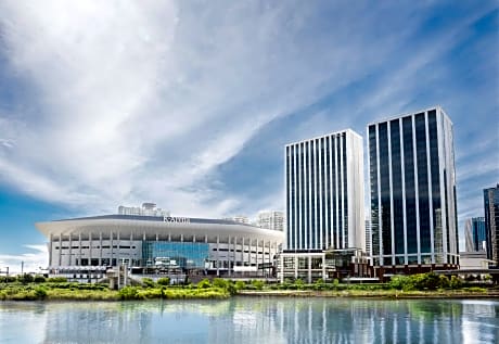 Hilton Yokohama
