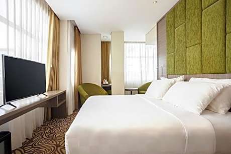 Grand Deluxe Room