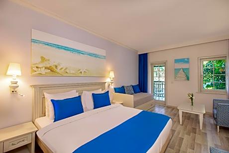 Standard Garden View Room