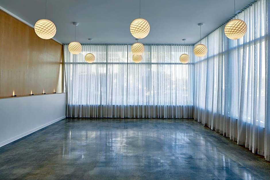 The Sarasota Modern, a Tribute Portfolio Hotel