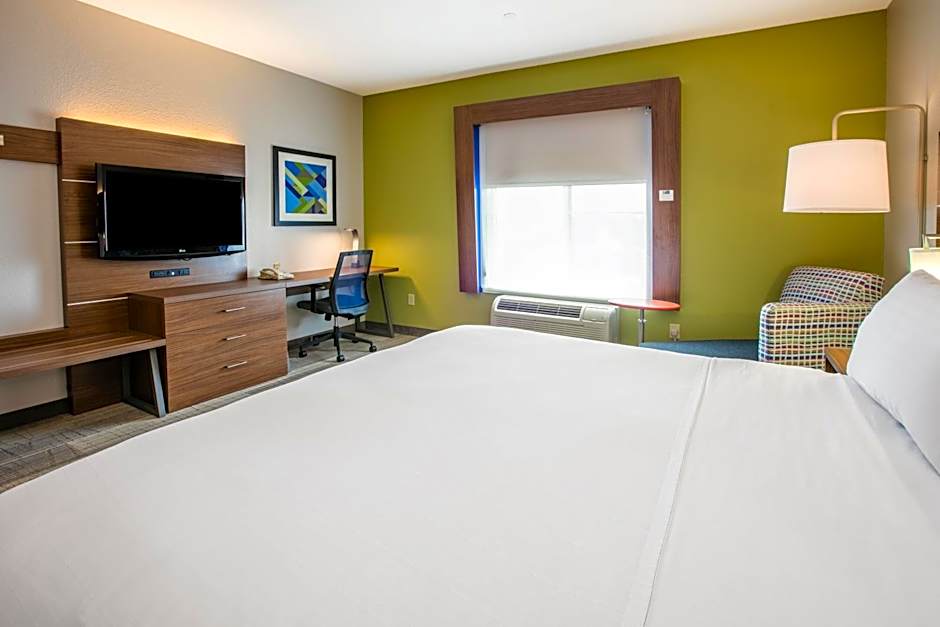 Holiday Inn Express Hotel & Suites Dallas - Grand Prairie I-20 By IHG