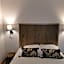 Logis Le Relais du Chapeau Rouge