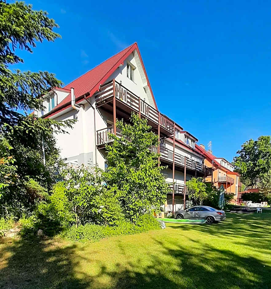 Dom Letniskowy HELENA