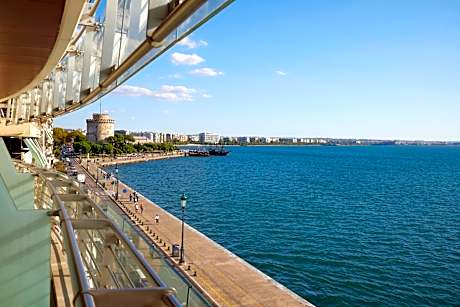 Daios Luxury Living