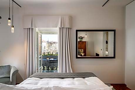 Deluxe Double Room with Balcony