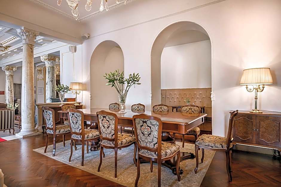 Hotel Palace Bellevue