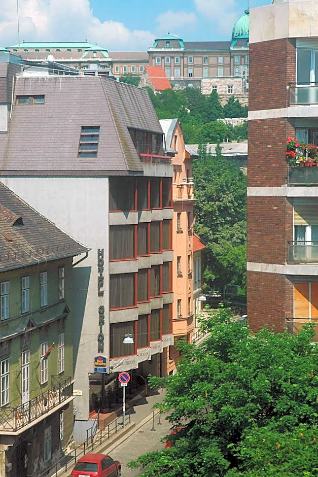 Hotel Orion Várkert