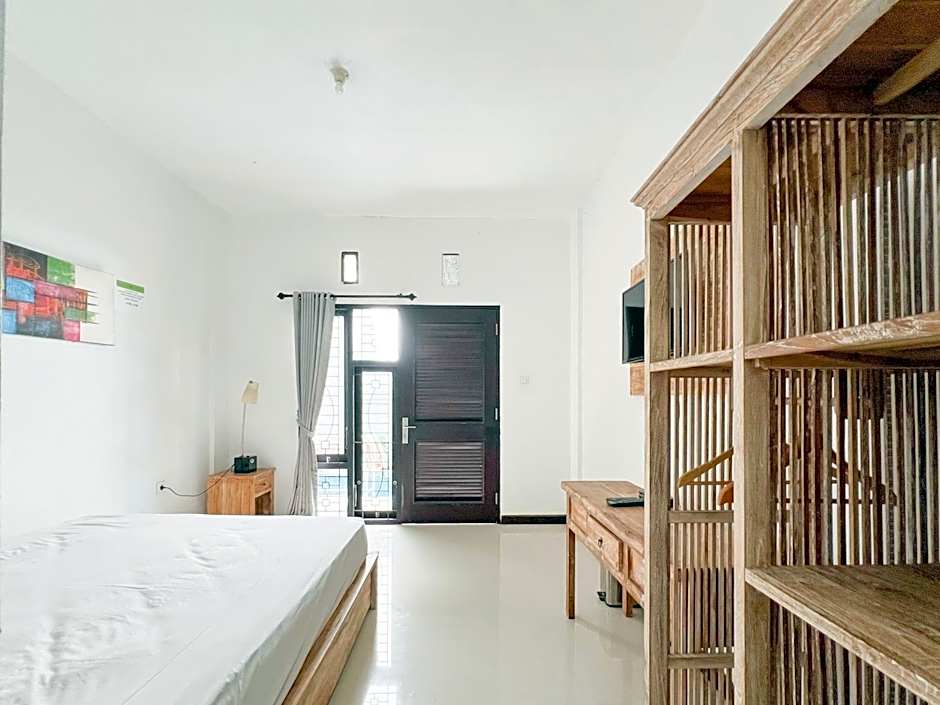 Kanha Homestay near Pantai Pandawa RedPartner
