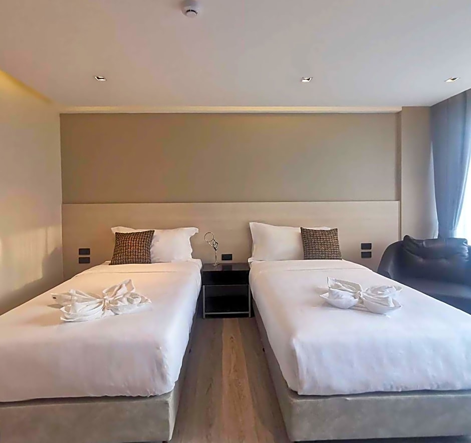 The 9 Residence Hotel