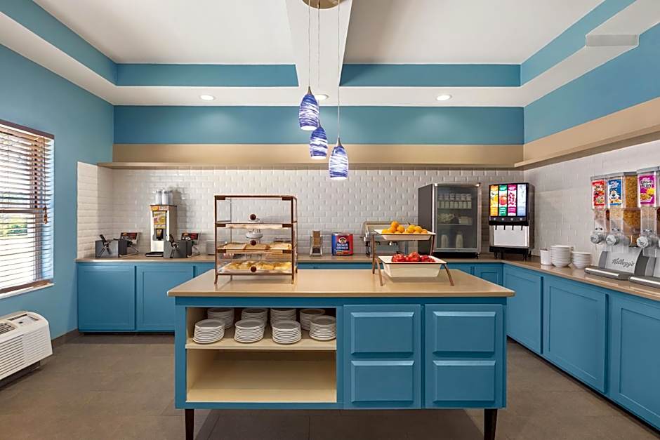 Country Inn & Suites by Radisson, Beaufort West, SC