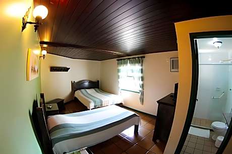 Triple Room (1 Double Bed + 1 Single Bed)