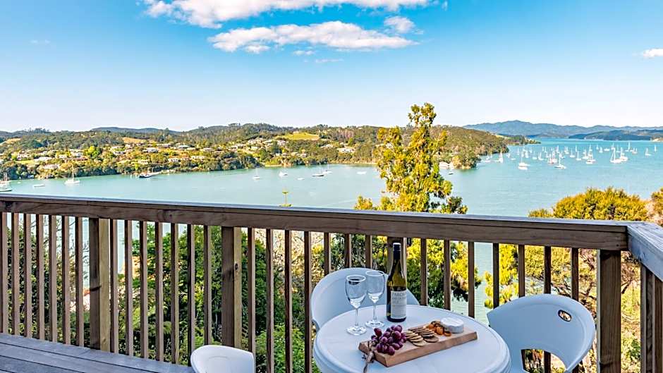 Marina Cove Bay of Islands