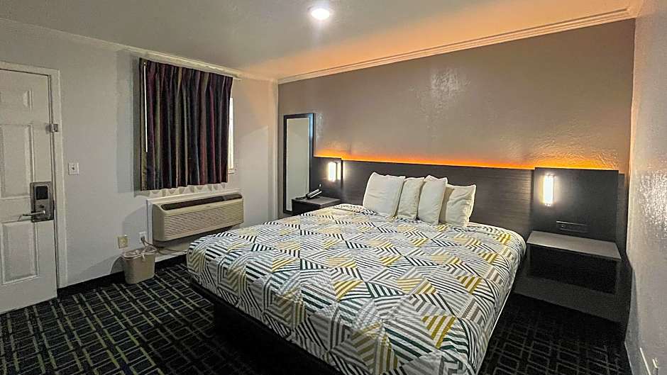 Motel 6 Ventura Beach