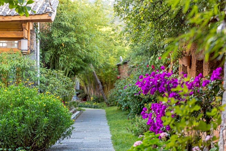 Lijiang E-Outfitting Boutique Hotel