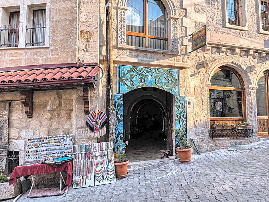 Takunya Cave Hotel