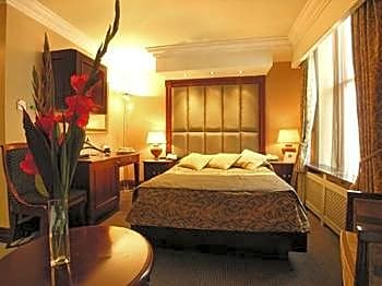 The Chilworth London Paddington