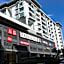 Vibrant Hostel
