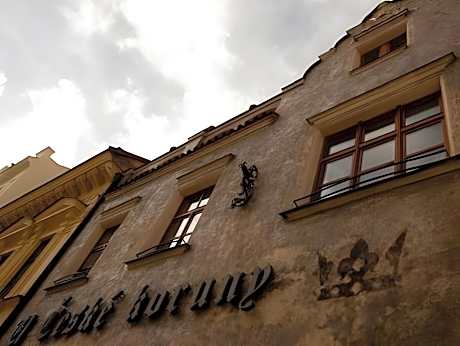 HOTEL U CESKE KORUNY