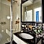 Hotel Teatro Boutique Old Town - Destigo Hotels