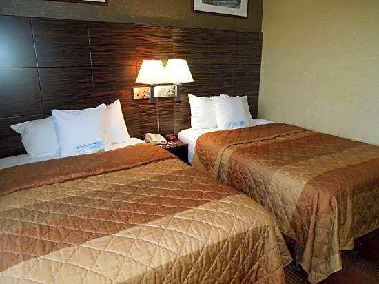 Days Inn by Wyndham Brooklyn