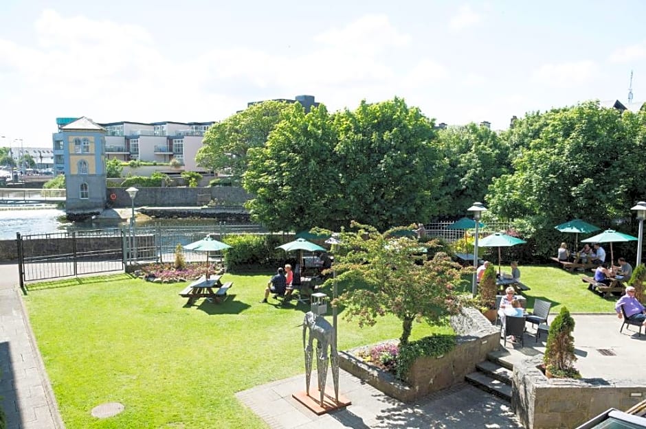 Leonardo Hotel Galway - Formerly Jurys Inn