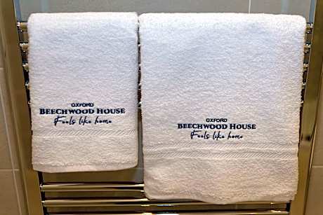 Five-Bedroom Premium Apartment