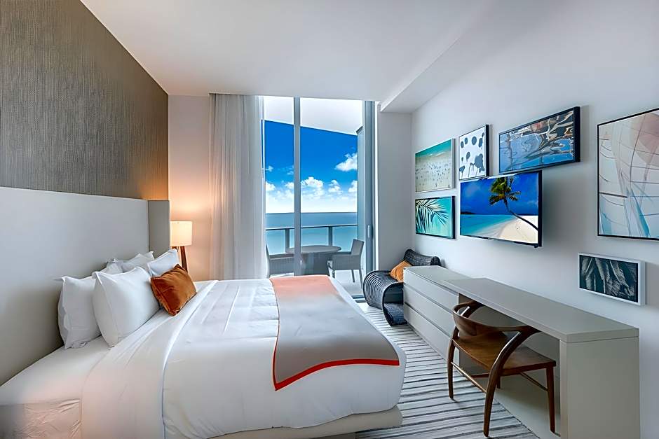 Hide Beach Residences
